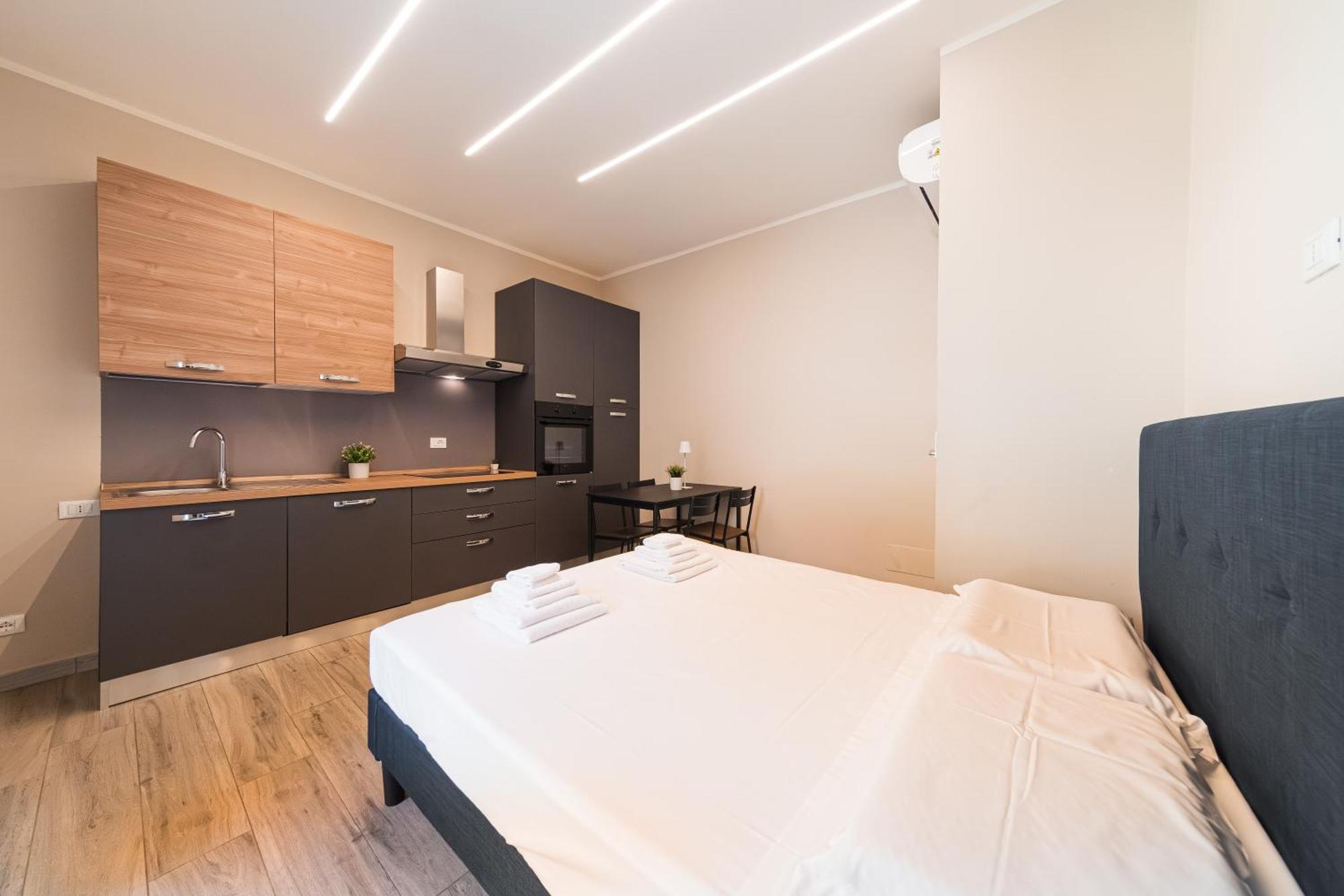 Dall'Arca Suites Bologna Station - Center - Fiera エクステリア 写真
