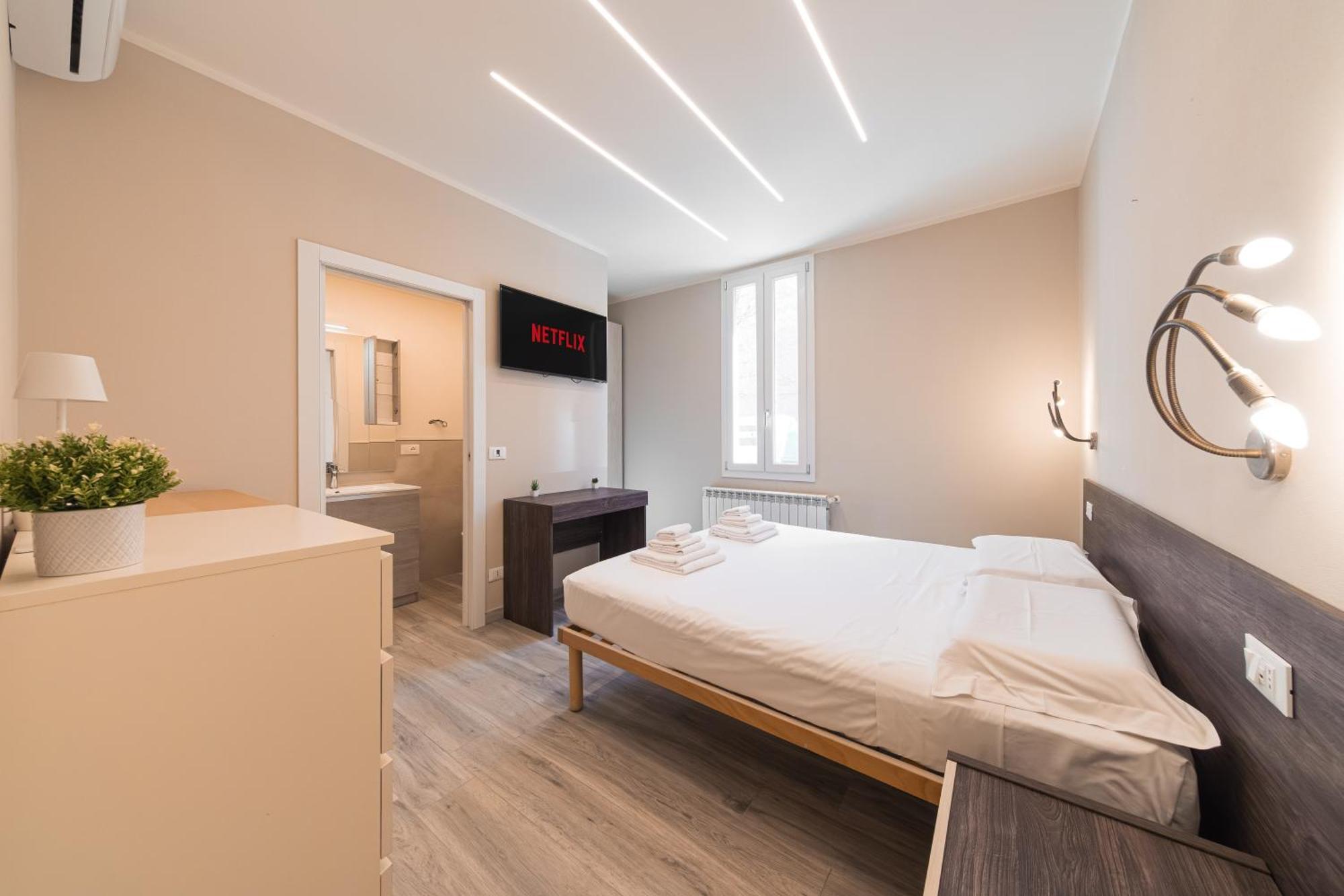 Dall'Arca Suites Bologna Station - Center - Fiera エクステリア 写真